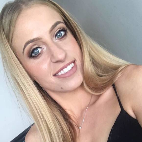 Meet your Posher, Haley - Picture 1 of 1